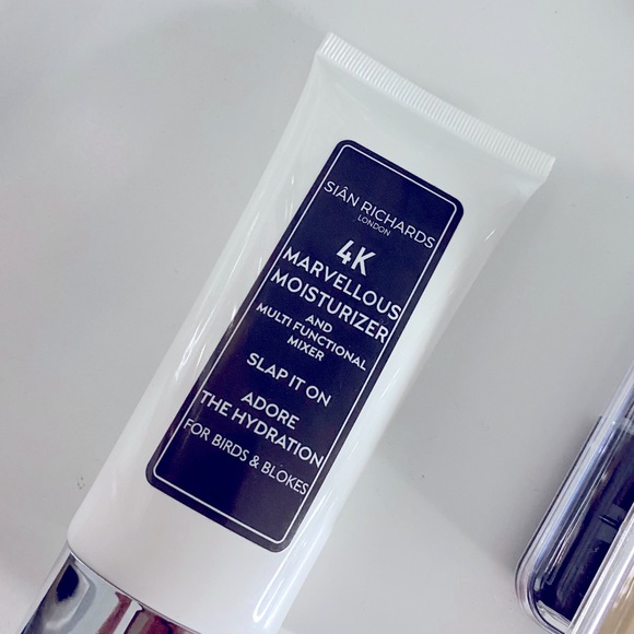 SIAN Richards 4K marvelous moisturizer and mixer - Picture 1 of 1